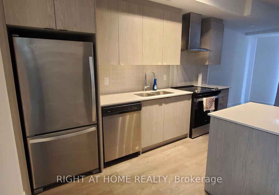 55-duke-street-w-kitchener-ontario-x13684474