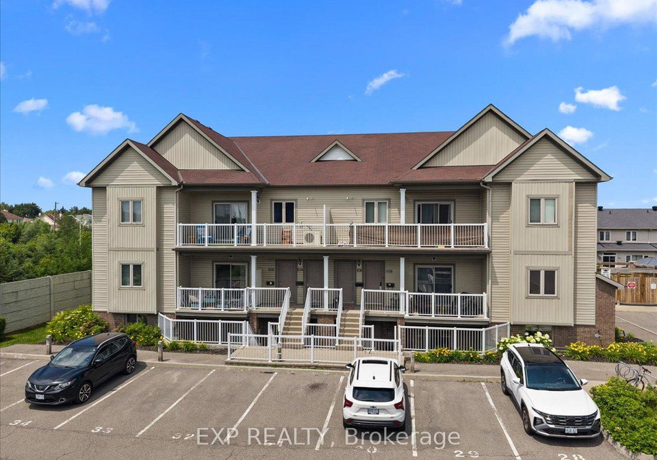 128-sternes-private-ottawa-ontario-x13684664