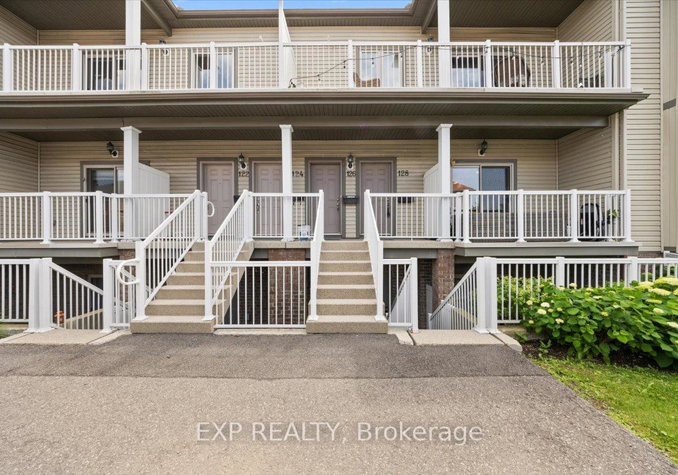 128-sternes-private-ottawa-ontario-x13684664