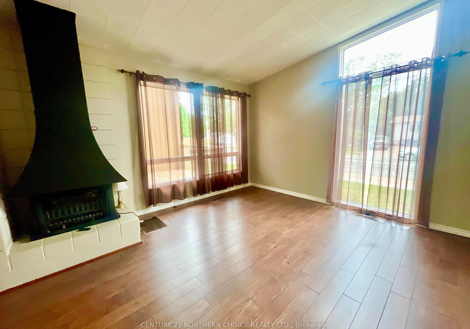 133-memorial-avenue-dryden-ontario-x13684682