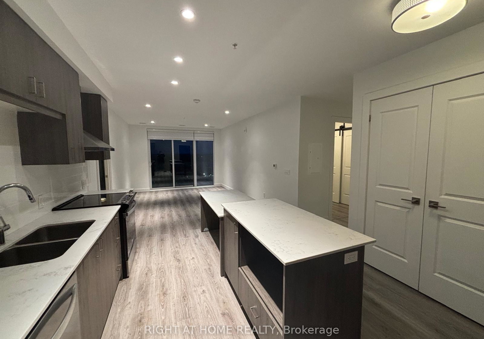 15-glebe-street-cambridge-ontario-x13684734