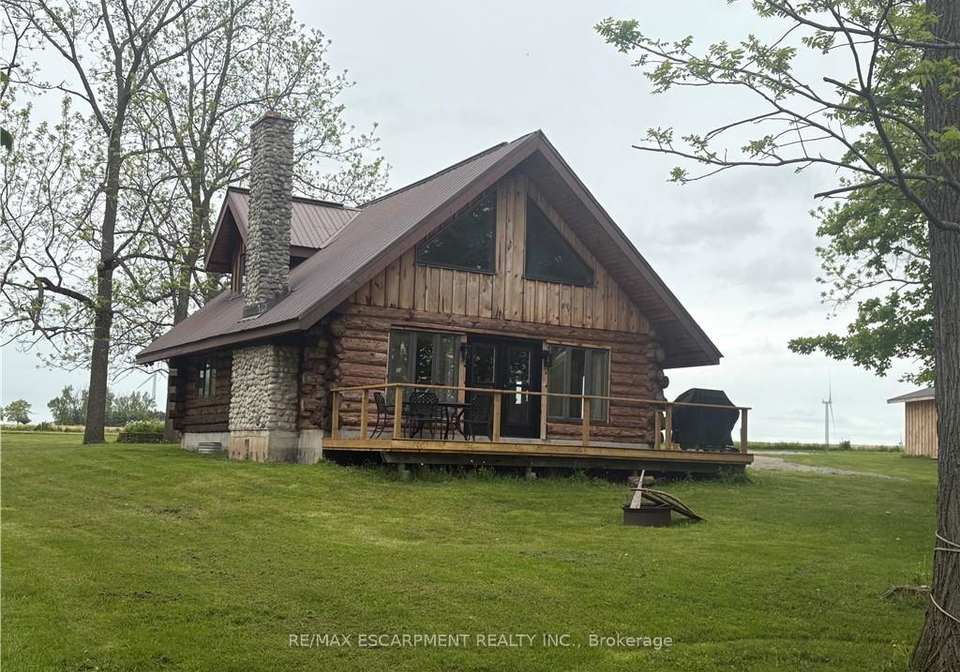 3-upper-mohawk-point-haldimand-ontario-x13684950