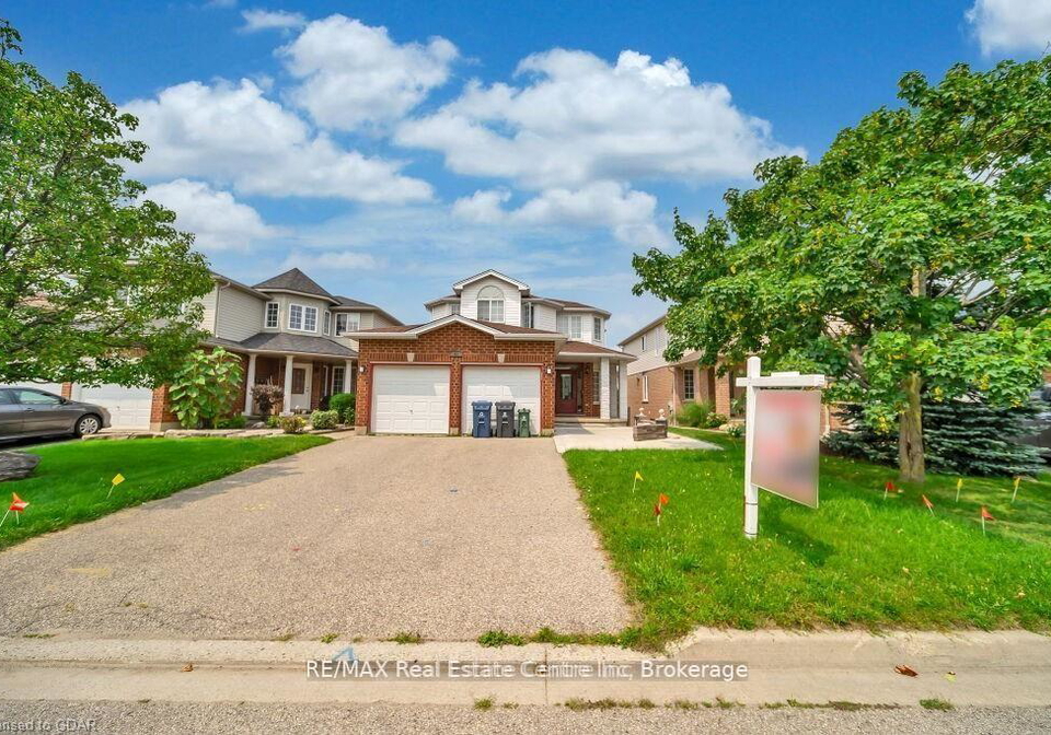 61-moffatt-lane-guelph-ontario-x13684954