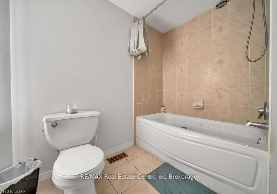 61-moffatt-lane-guelph-ontario-x13684954