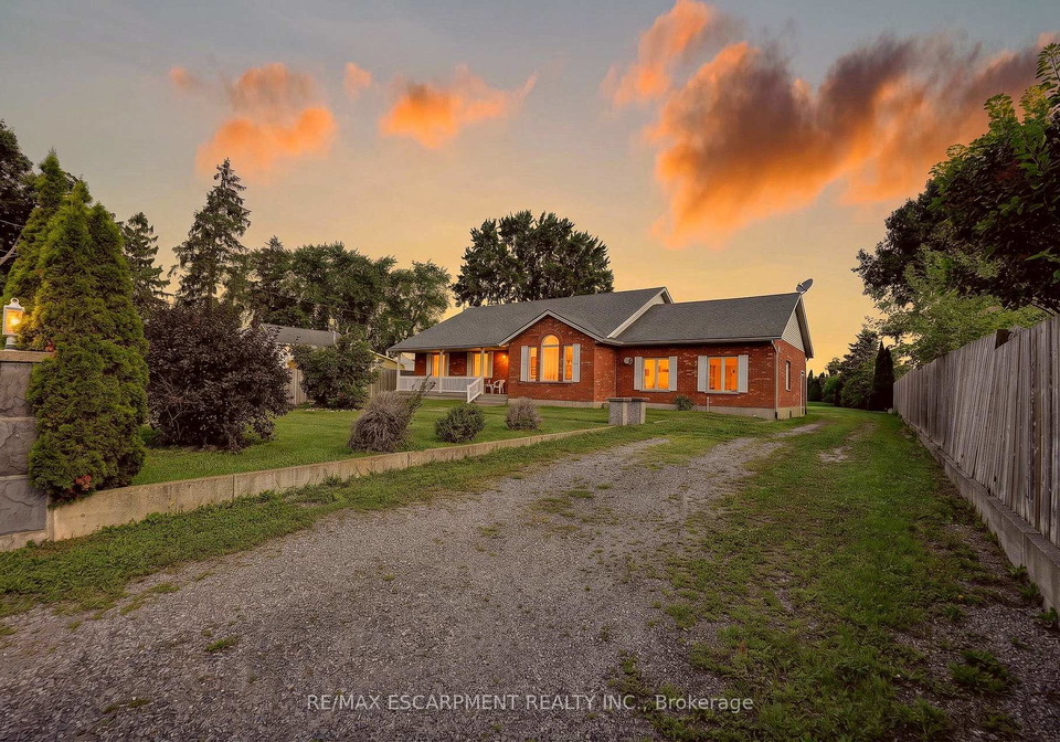54132-best-line-bayham-ontario-x13684986