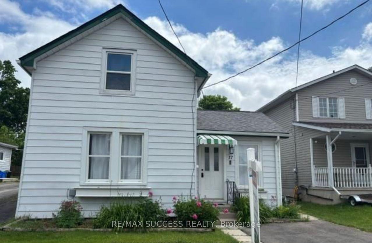 17-dover-street-woodstock-ontario-x13684996