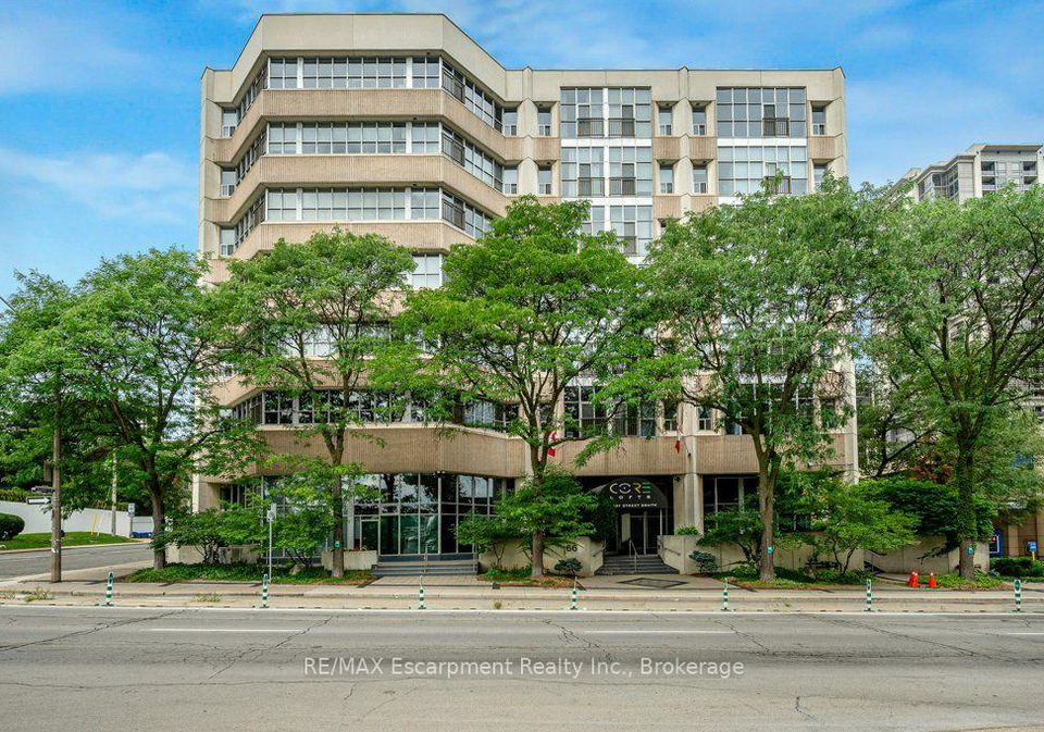 66-bay-street-s-hamilton-ontario-x13685022