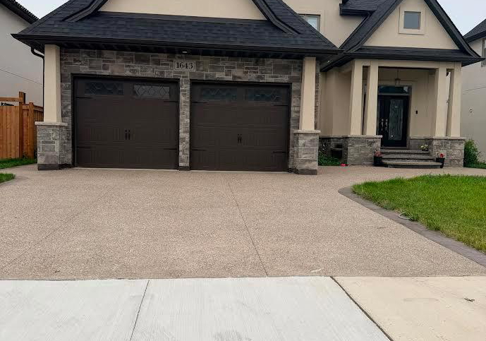 1643-virtue-lane-windsor-ontario-x13685024