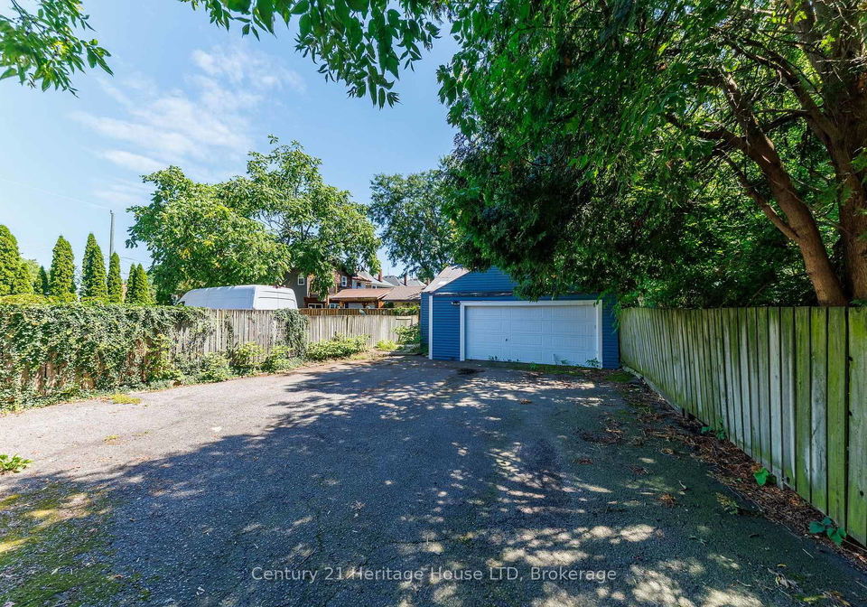 164-lake-street-st-catharines-ontario-x13685044