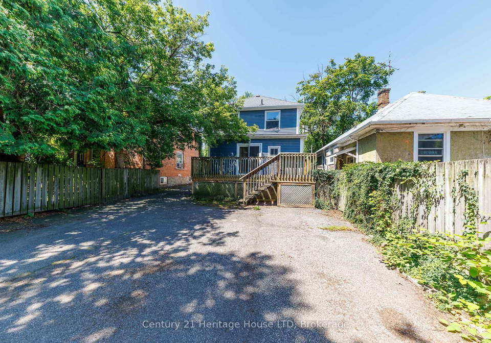 164-lake-street-st-catharines-ontario-x13685044