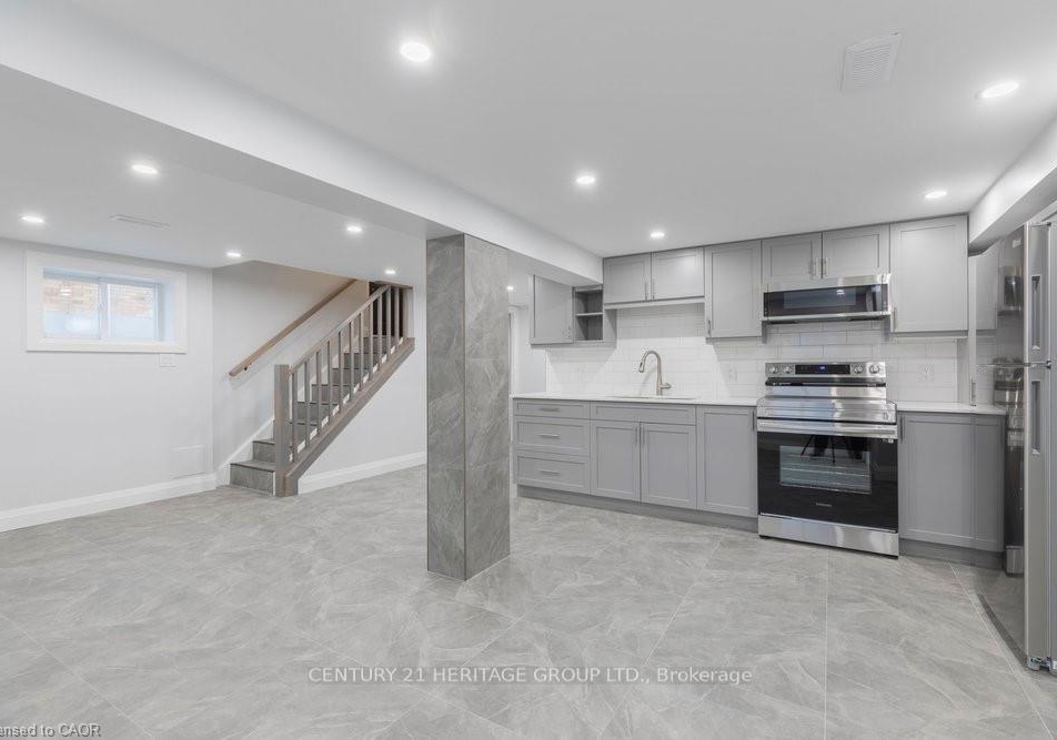 658-upper-sherman-avenue-hamilton-ontario-x13685108