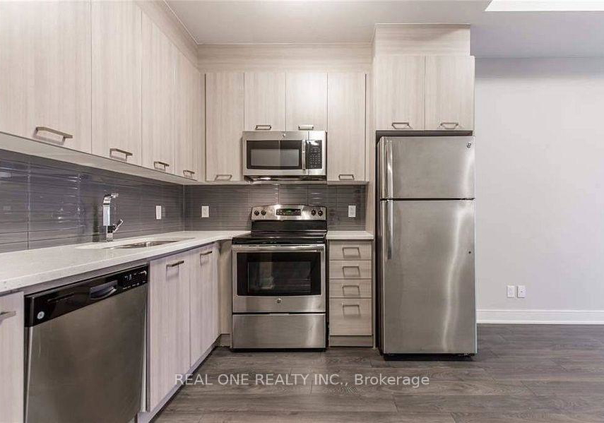 150-main-street-w-hamilton-ontario-x13685142
