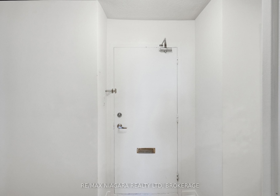 35-towering-heights-boulevard-st-catharines-ontario-x13685168