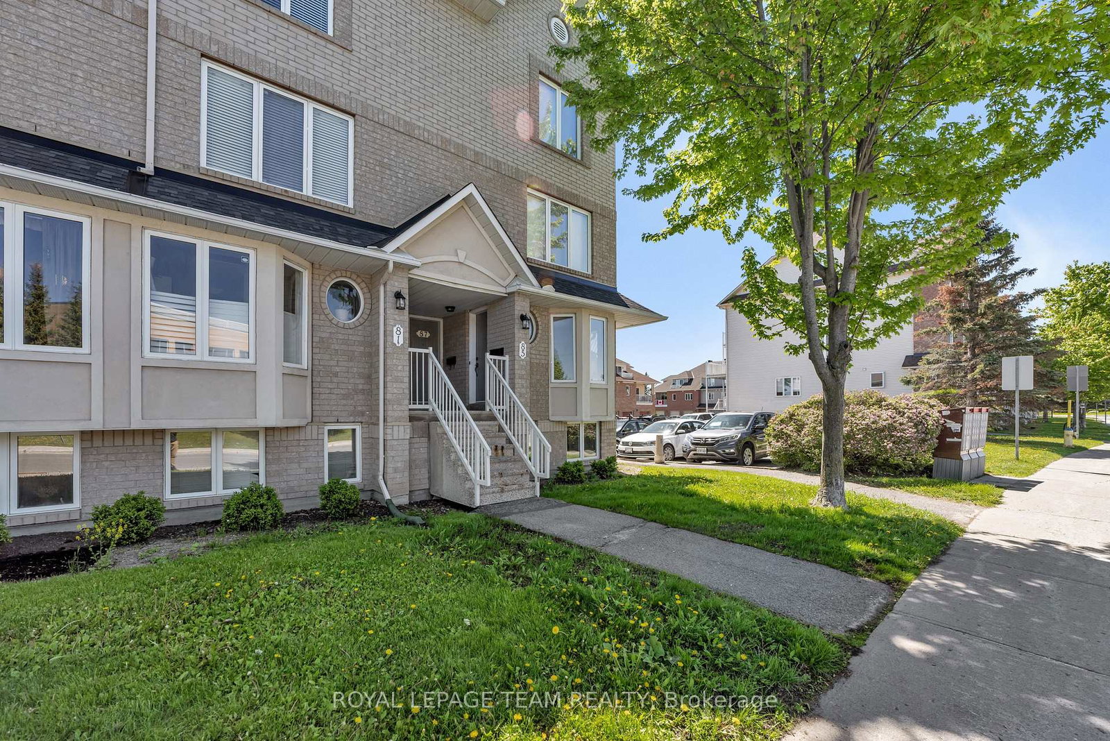 85-cresthaven-drive-ottawa-ontario-x13685192