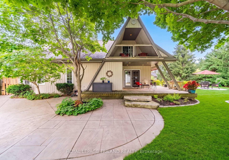 71246-sandra-street-n-bluewater-ontario-x13685236