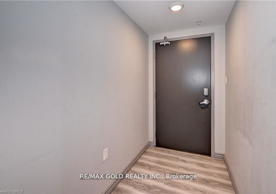 275-larch-street-waterloo-ontario-x13685284