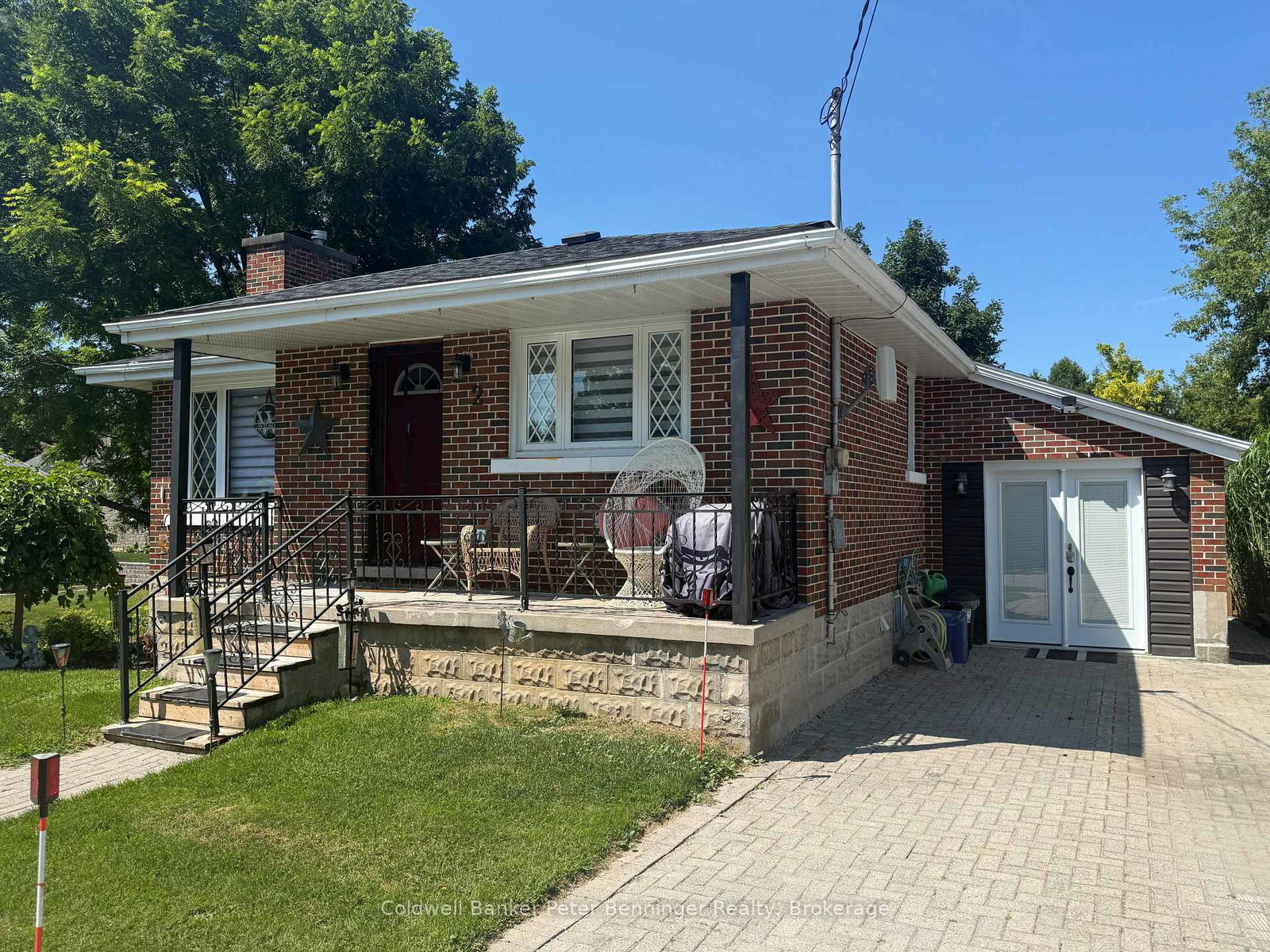 2-elgin-street-brockton-ontario-x13685470