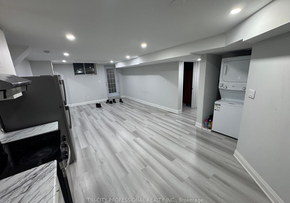 13-riley-avenue-e-pelham-ontario-x13685504