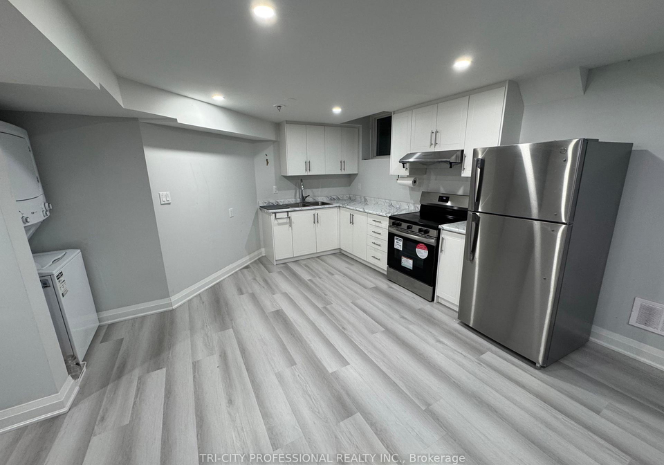 13-riley-avenue-e-pelham-ontario-x13685504