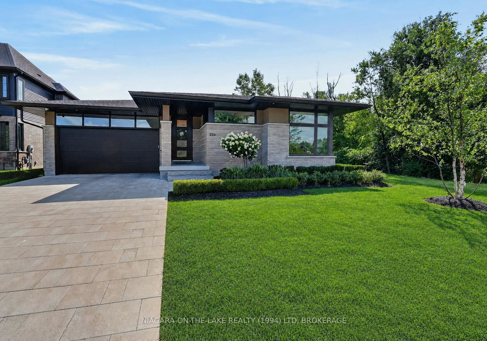 256-clare-avenue-welland-ontario-x13685512