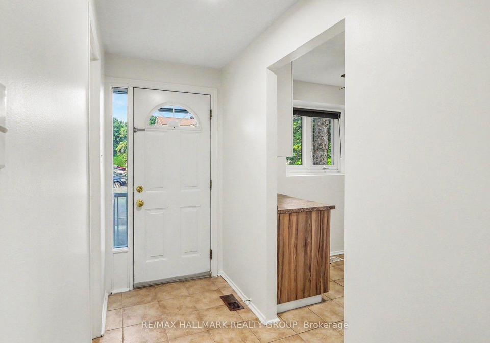 1747a-lamoureux-drive-ottawa-ontario-x13685562