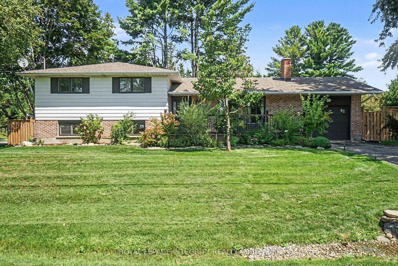 92-lennox-street-s-ottawa-ontario-x13685750