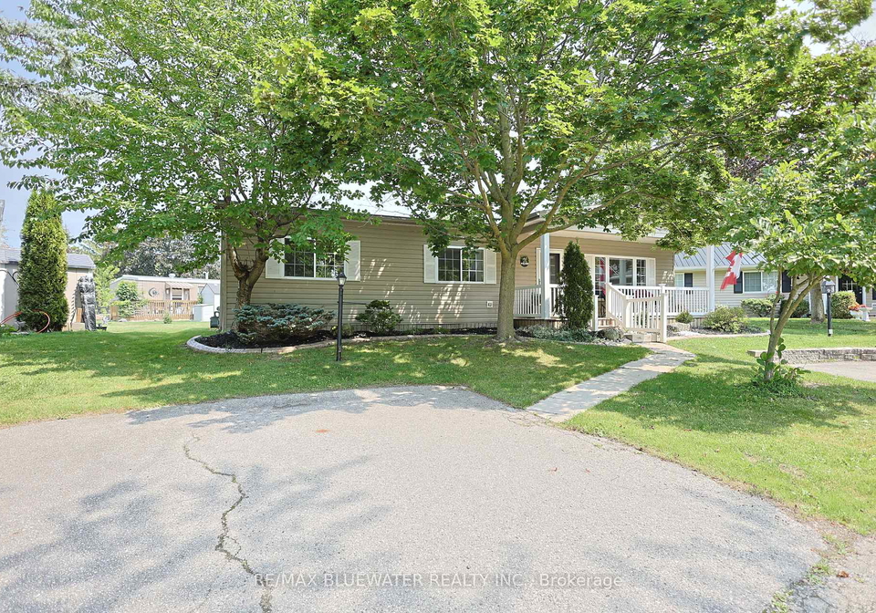 288-concord-drive-south-huron-ontario-x13685778