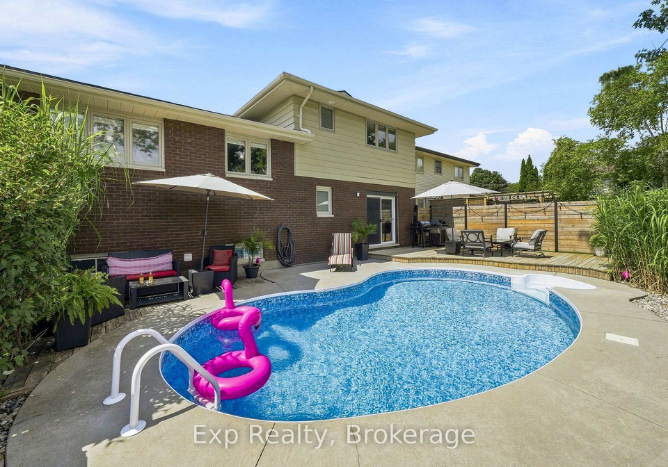 36-kensington-crescent-belleville-ontario-x13685860