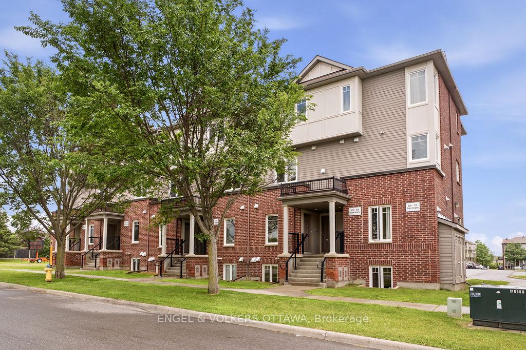 270-espin-heights-ottawa-ontario-x13685920