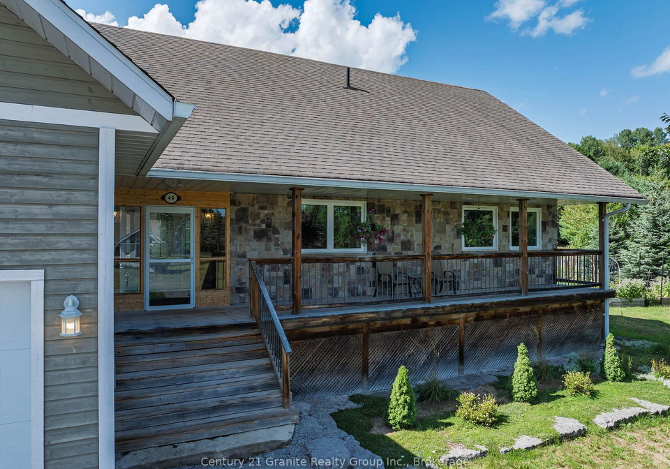 49-sancayne-street-dysart-et-al-ontario-x13686034