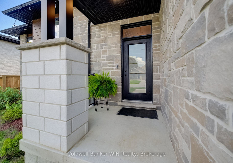 430-wellington-street-e-wellington-north-ontario-x13686044