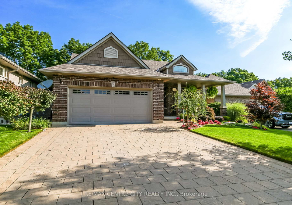 20-ensley-place-central-elgin-ontario-x13686088