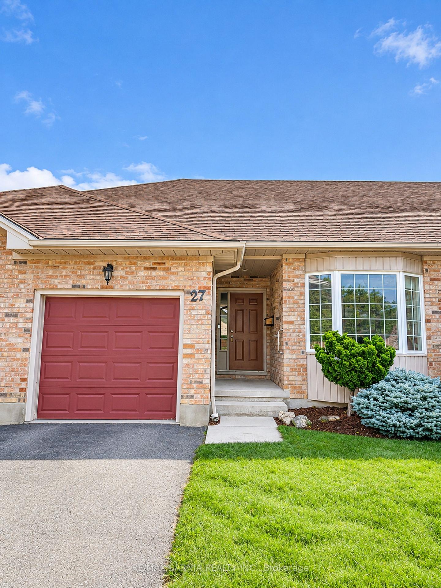 154-semenyn-avenue-chatham-kent-ontario-x13686174