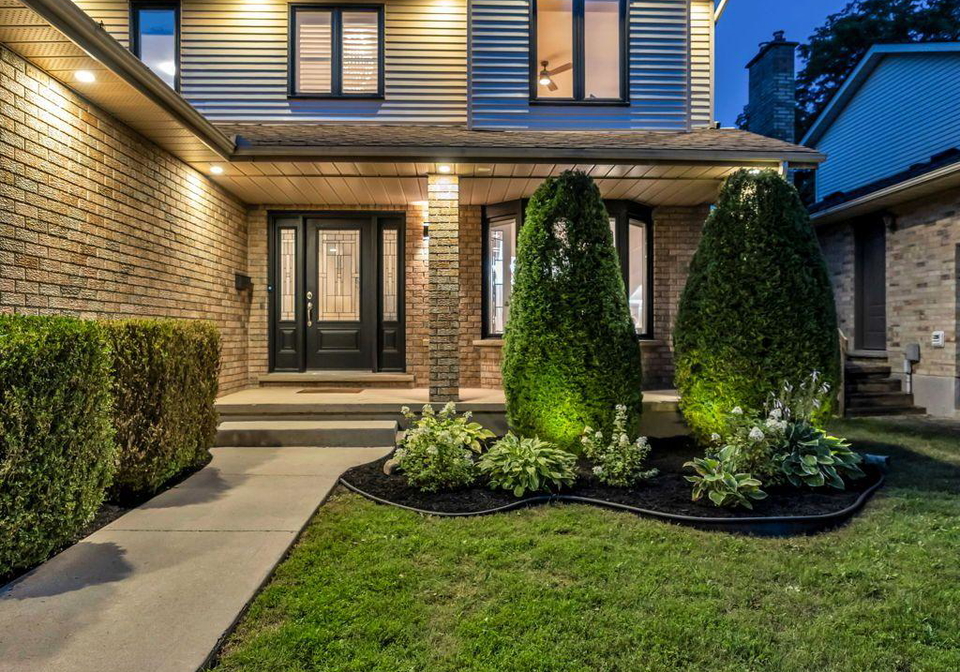 135-kanata-crescent-london-south-ontario-x13686192