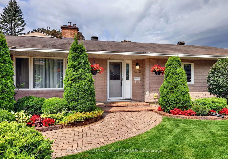 2692-colman-street-ottawa-ontario-x13686270