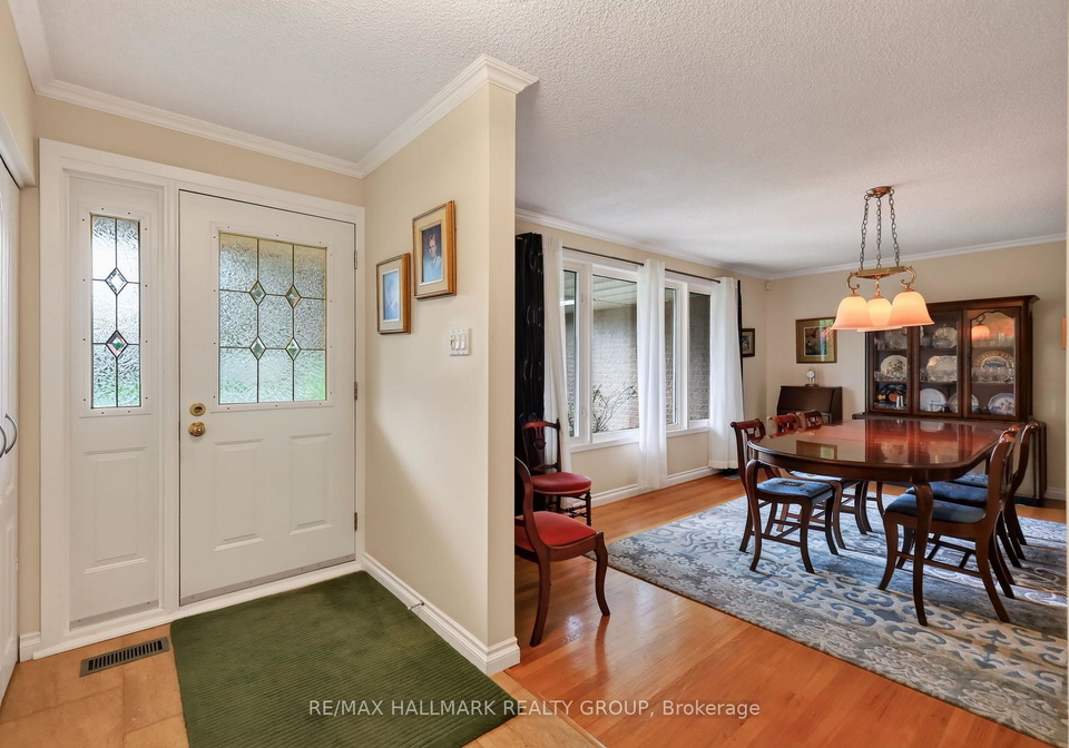 2692-colman-street-ottawa-ontario-x13686270
