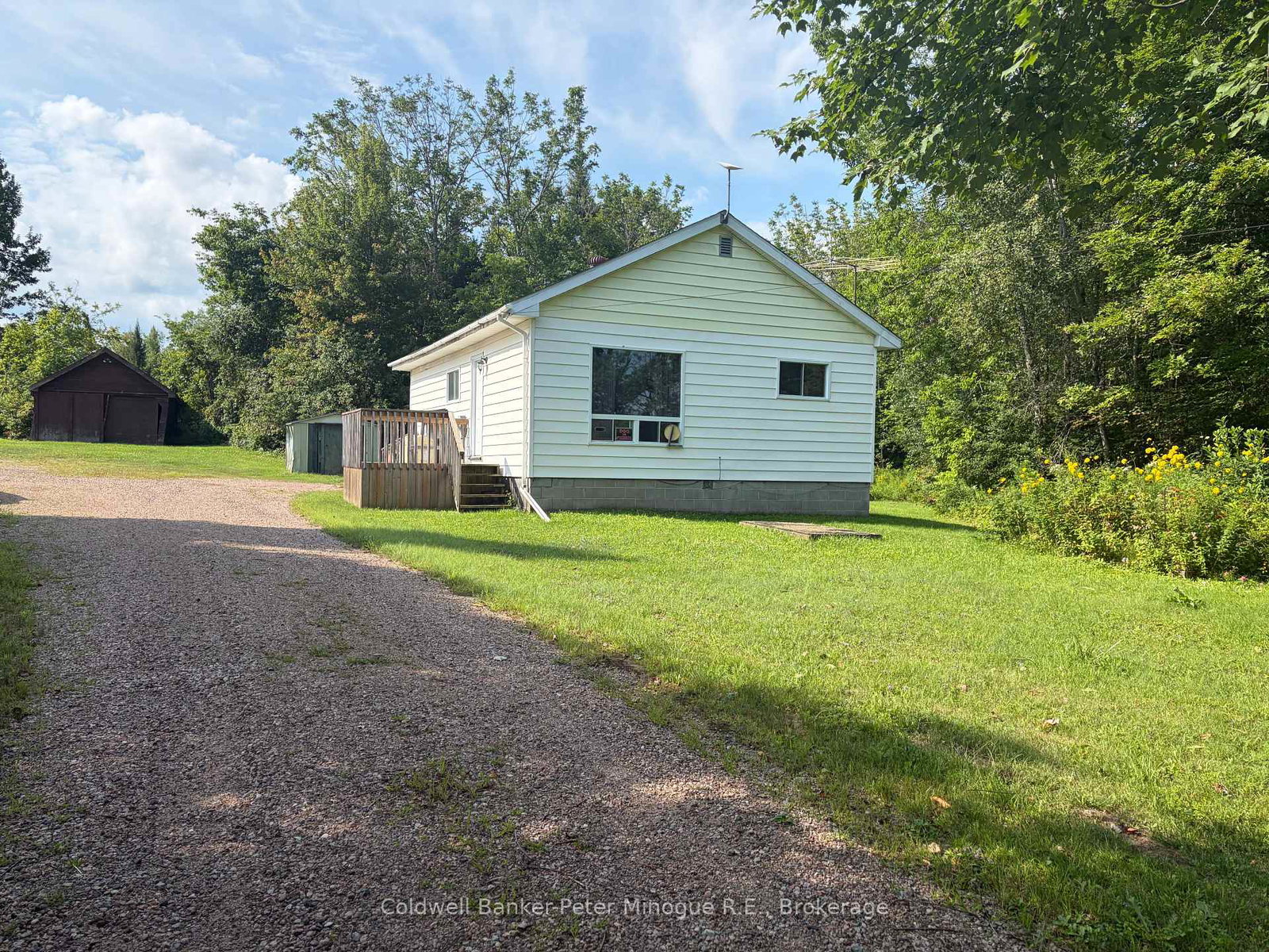 4162-a-b-highway-17-papineau-cameron-ontario-x13686362