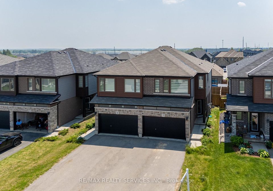 7-baker-lane-brant-ontario-x13686372