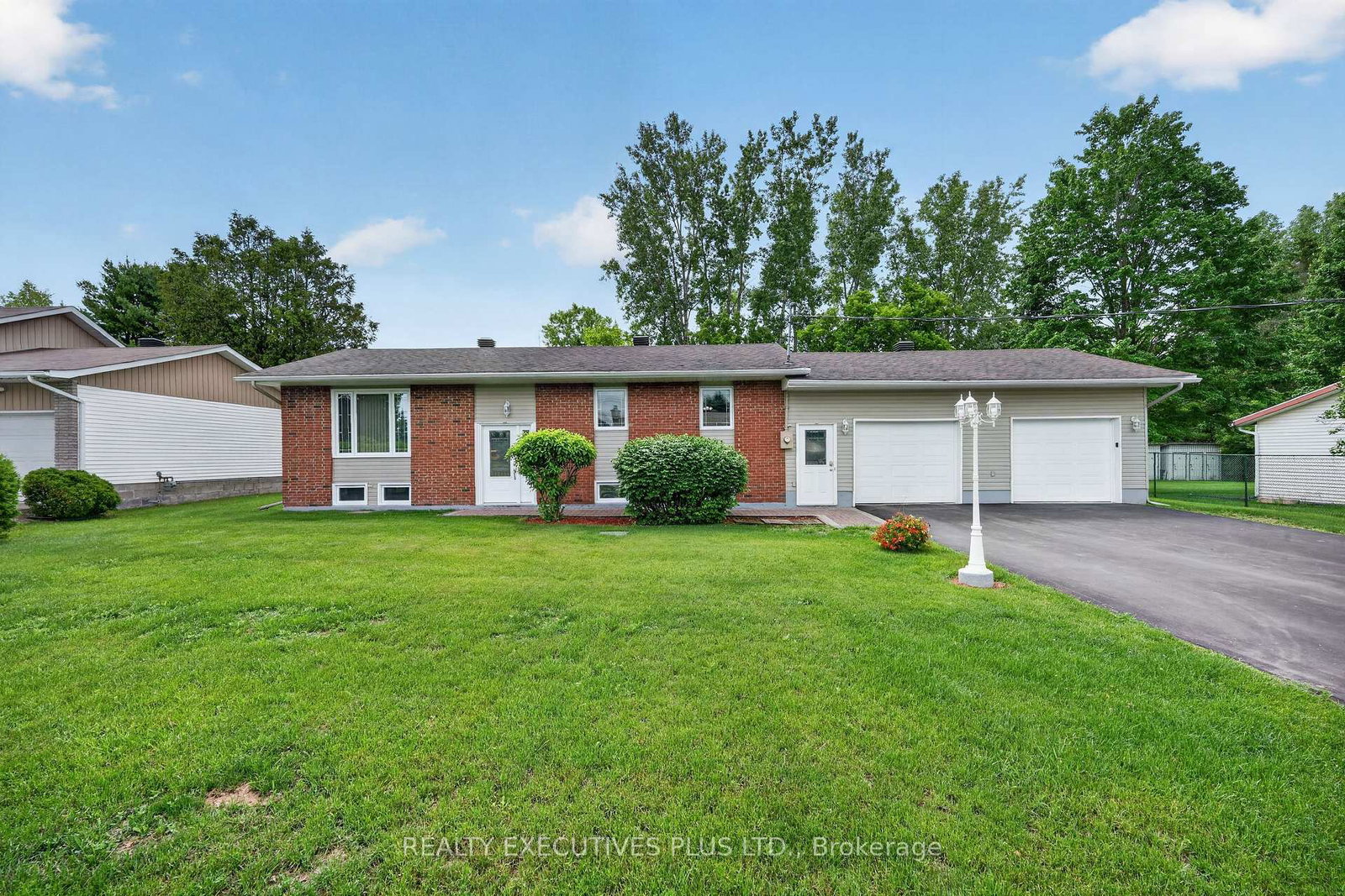 10-potvin-street-clarence-rockland-ontario-x13686428