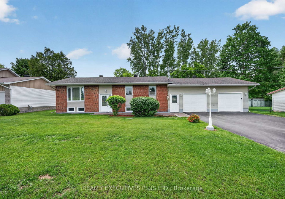 10-potvin-street-clarence-rockland-ontario-x13686428