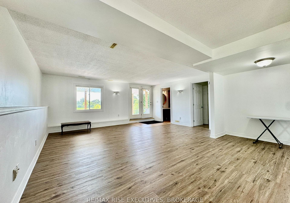 bsmt-679-melrose-street-kingston-ontario-x13686462