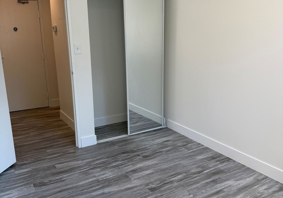 120-duke-street-hamilton-ontario-x13686502