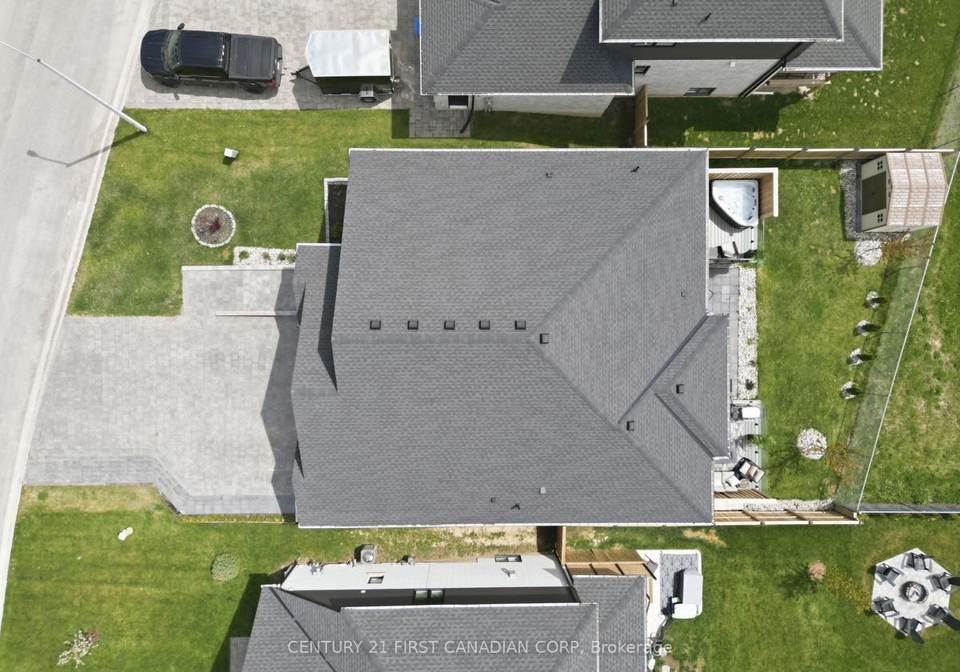 31-briscoe-crescent-strathroy-caradoc-ontario-x13686594