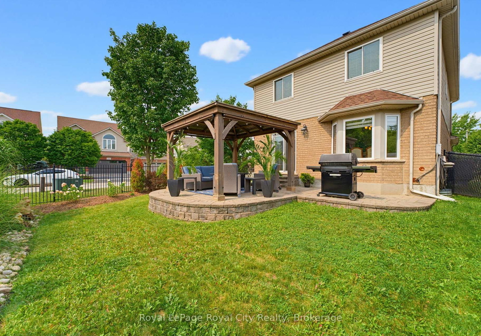 59-lynch-circle-guelph-ontario-x13686628