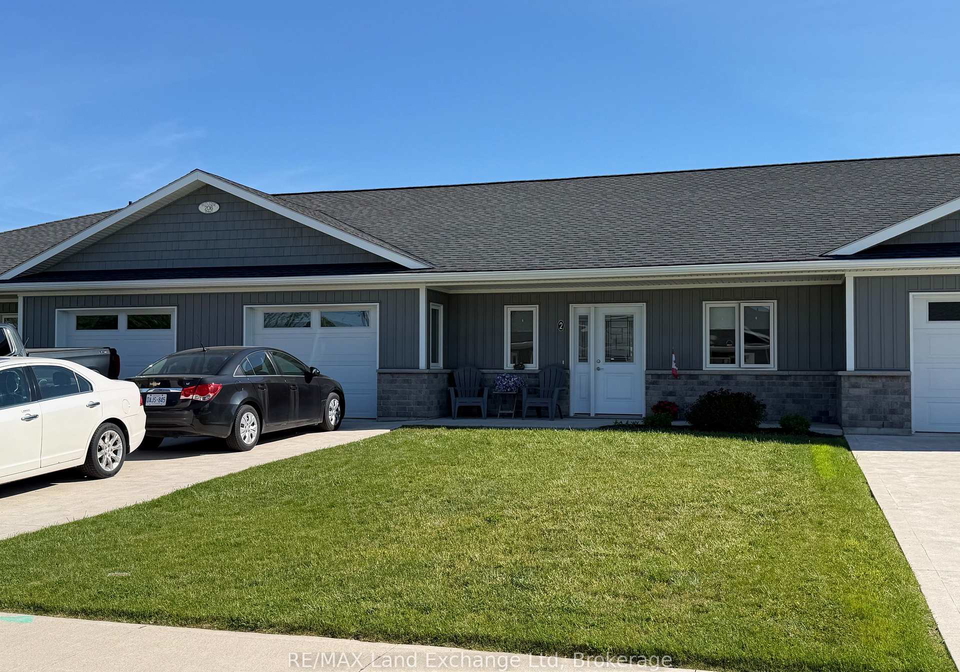 206-rutledge-street-north-huron-ontario-x13686678