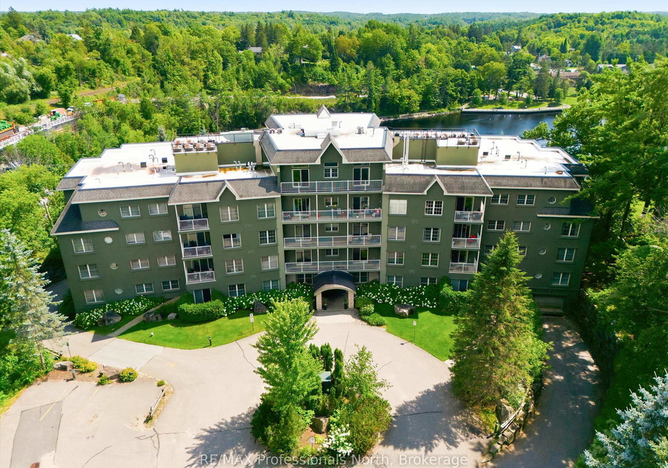 24-ontario-street-bracebridge-ontario-x13686684