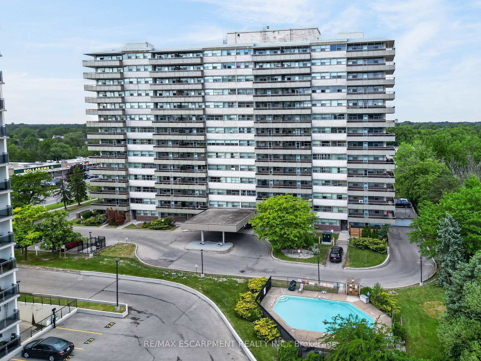 215-glenridge-avenue-st-catharines-ontario-x13686796