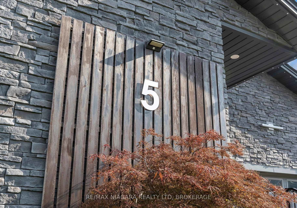 5-heron-pointe-road-port-colborne-ontario-x13686936