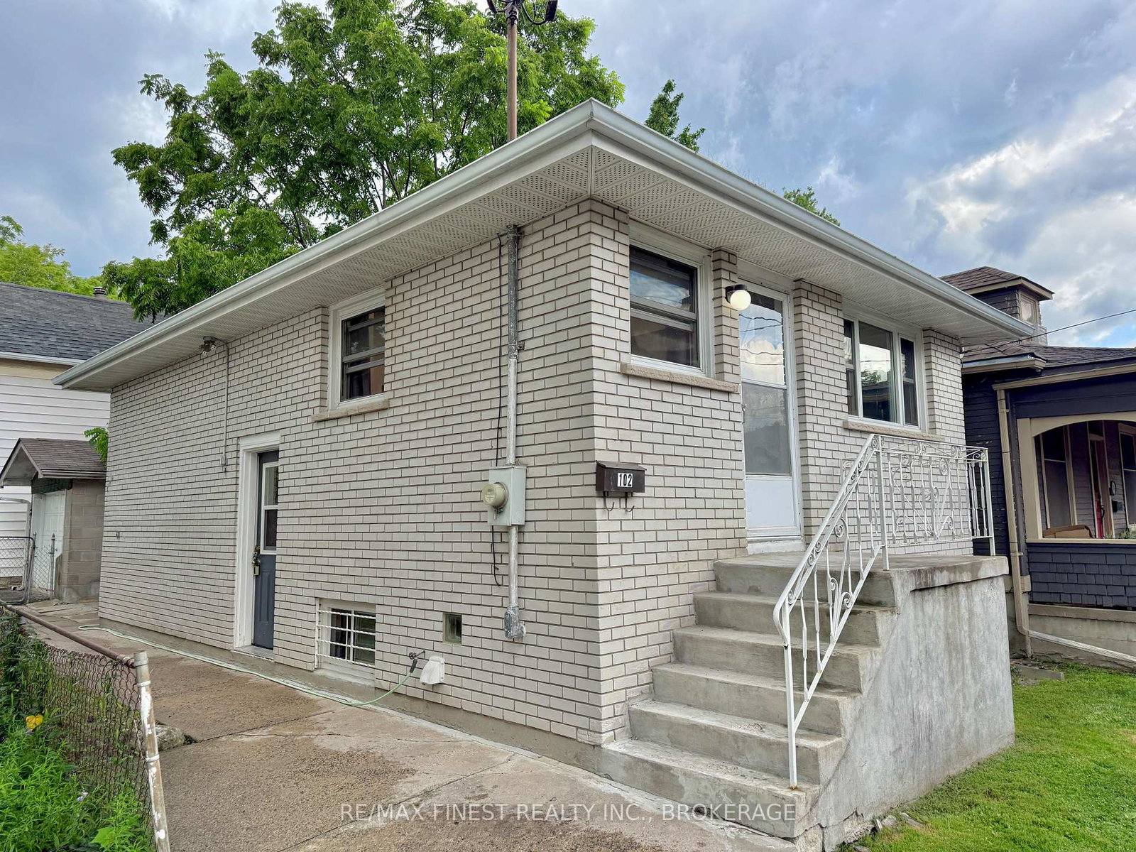 102-chatham-street-kingston-ontario-x13686946