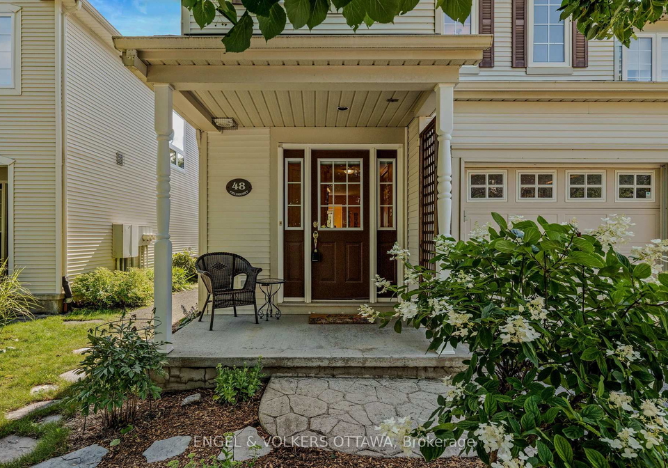 48-fieldberry-private-ottawa-ontario-x13686954